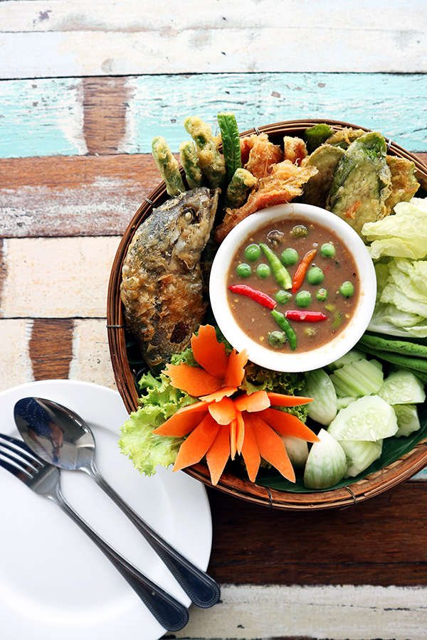 อาหารไทย น้ำพริกปลาทู