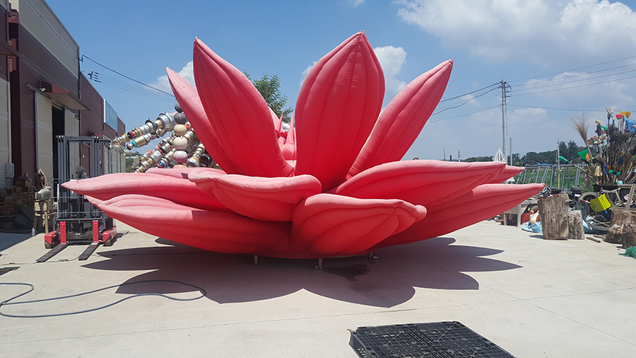 ชเว จอง ฮวา Happy Happy Project: Inflatable Flower – Pink บางกอก อาร์ต เบียนนาเล่ 2018