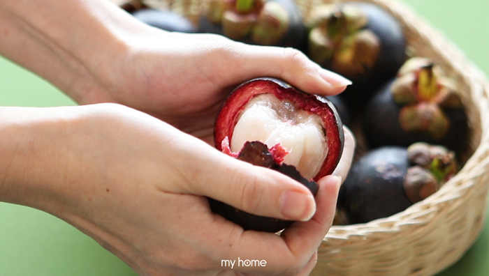 ปอกผลไม้ วิธีปอกผลไม้ง่ายๆ วิธีปอกแตงโม วิธีปอกสับปะรด วิธีแกะมังคุด
