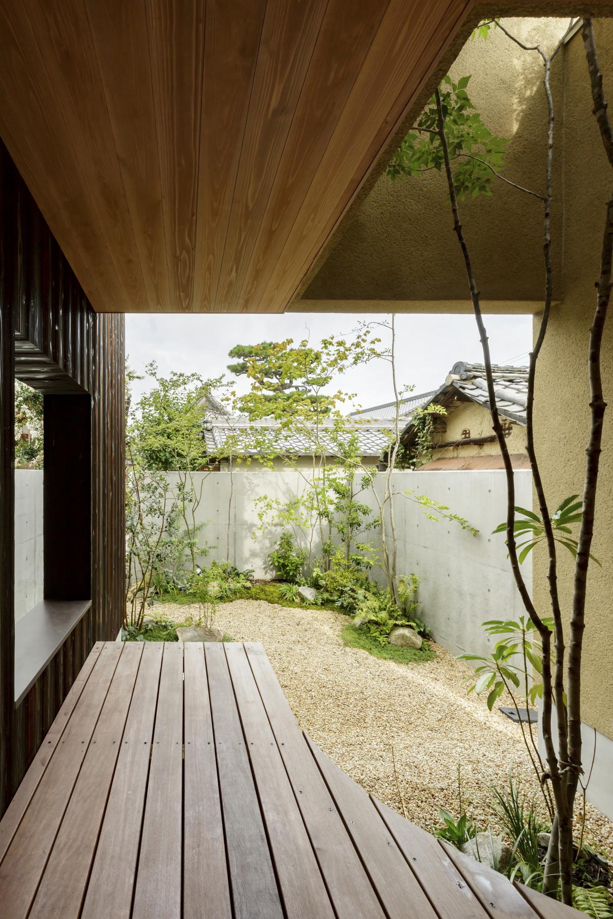 SHOEI HOUSE บ้านโทนอุ่นของสถาปนิกญี่ปุ่นจาก HEARTH ARCHITECTS