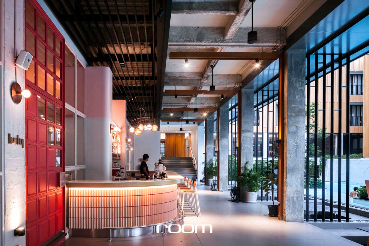 บาร์อารีย์ BABY BAR BANGKOK สีชมพูย่านอารีย์ในลุคหญิงสาวขี้เล่นแกมเซ็กซี่