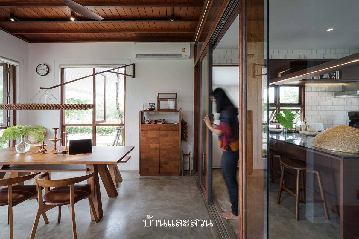 บ้านพื้นถิ่นอีสานร่วมสมัย ที่ตีความวัสดุและวิถีความเป็นอยู่จากอดีต สู่ปัจจุบัน