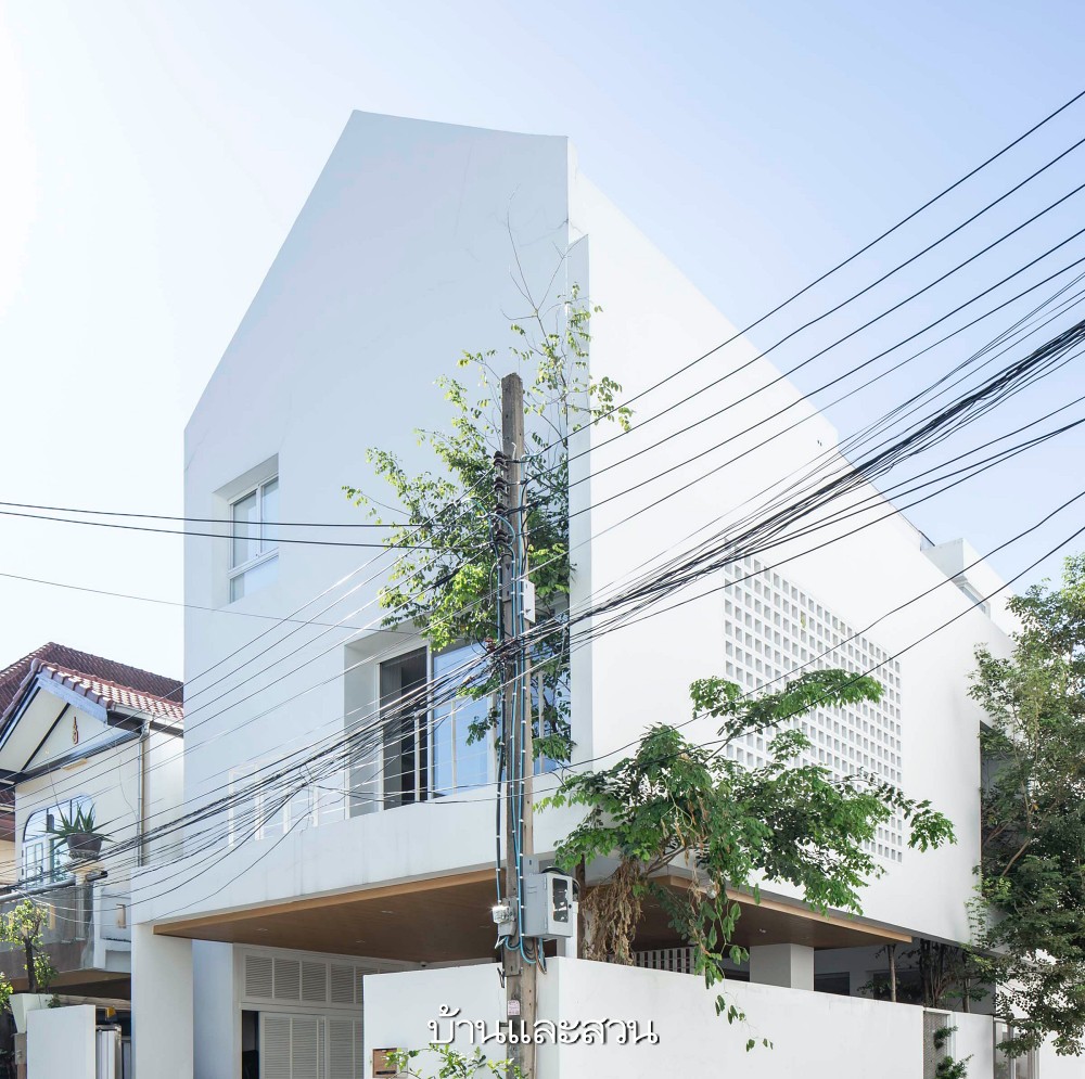 white-gable-house บ้านทรงจั่วสีขาวมินิมัล