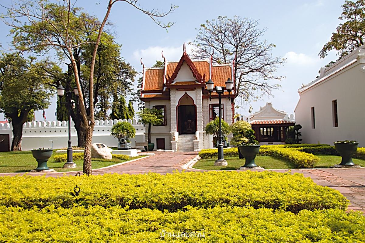 พระราชวังไทย