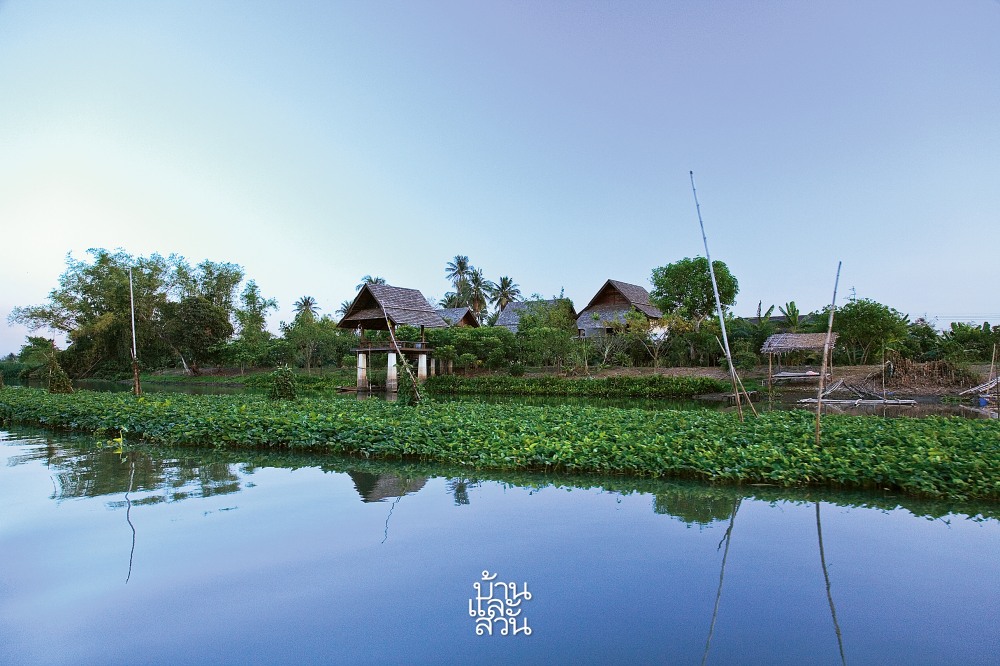 บ้านชั้นเดียวริมแม่น้ำ