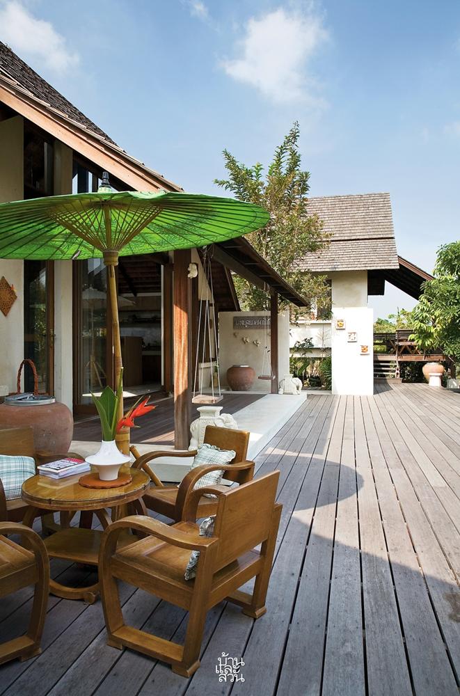 บ้านชั้นเดียวริมแม่น้ำ