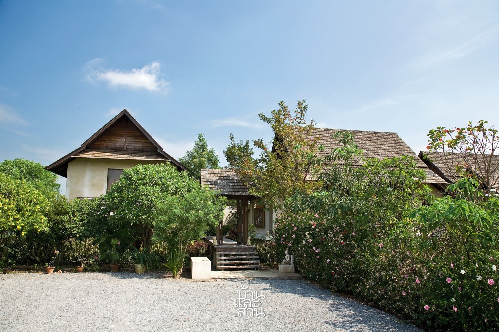 บ้านชั้นเดียวริมแม่น้ำ