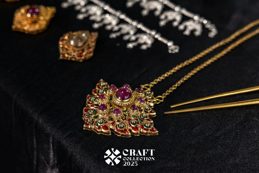 Pairot Suebsam Thai Jewelry