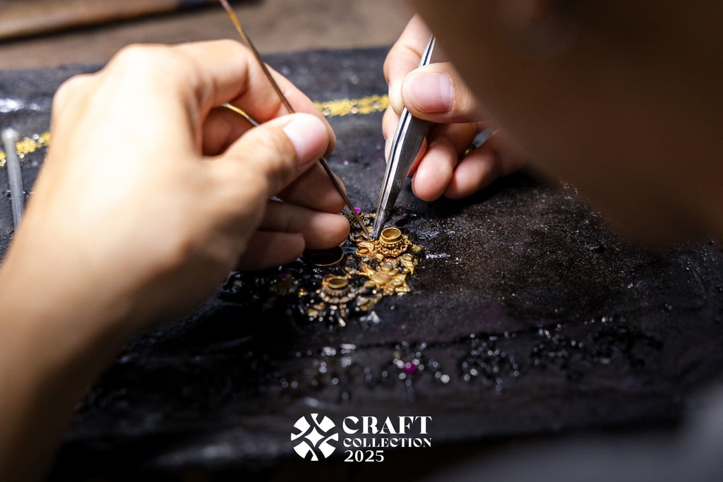 Pairot Suebsam Thai Jewelry