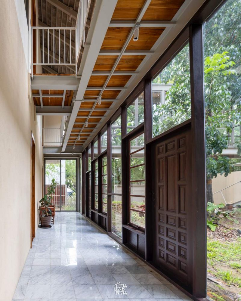 บ้านกลางป่าปลูก