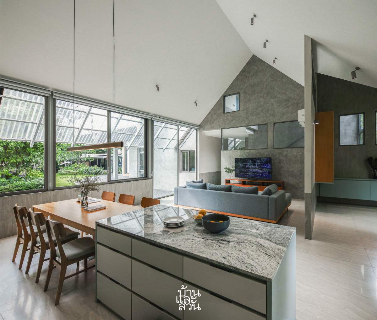 พื้นที่ทานอาหาร บ้านมีสุข