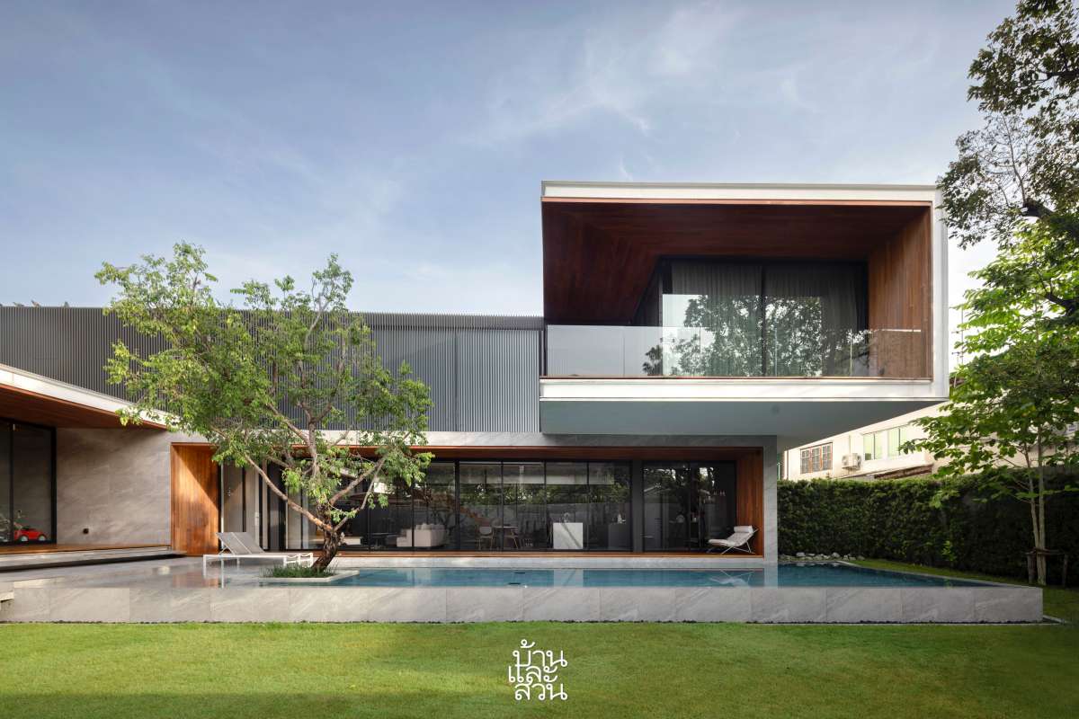 บ้านโครงสร้างคอนกรีตเสริมเหล็ก