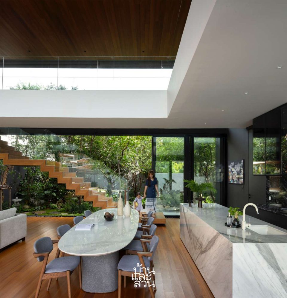 บ้านโครงสร้างคอนกรีตเสริมเหล็ก