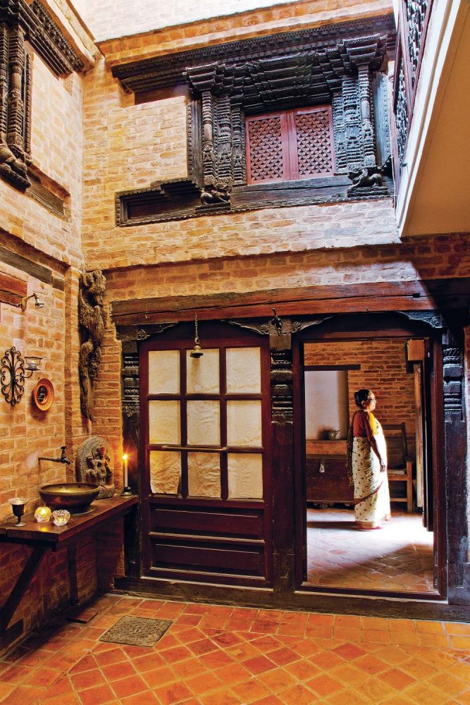 บ้านคอร์ตเก่าแก่ อายุกว่า 300 ปี แห่งเมืองปาทาน เนปาล