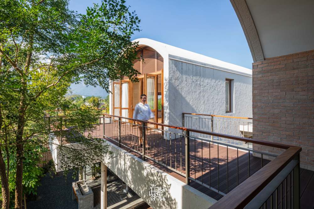 The SOULITUDE บ้านหลังคาโค้ง