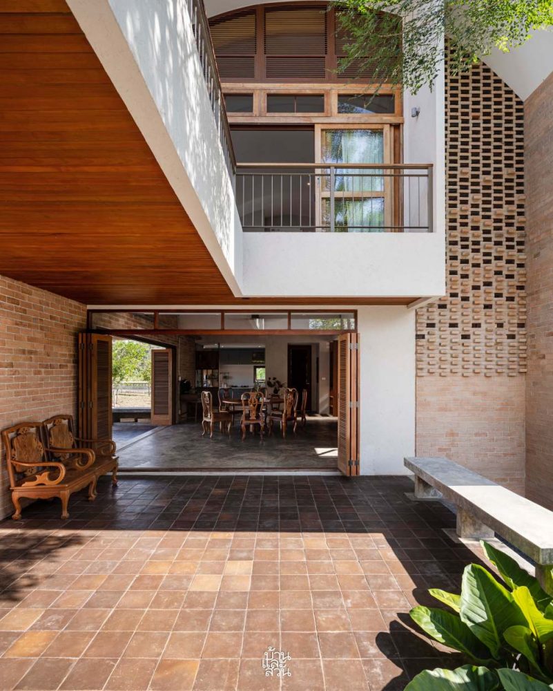 The SOULITUDE บ้านหลังคาโค้ง