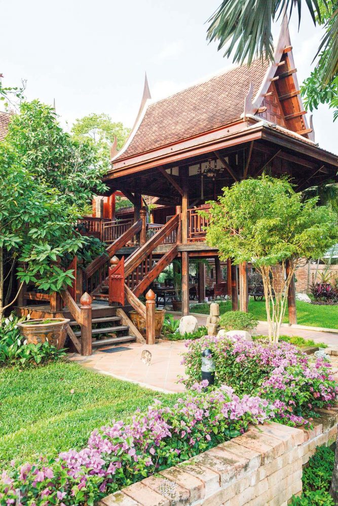 เรือนไทย 