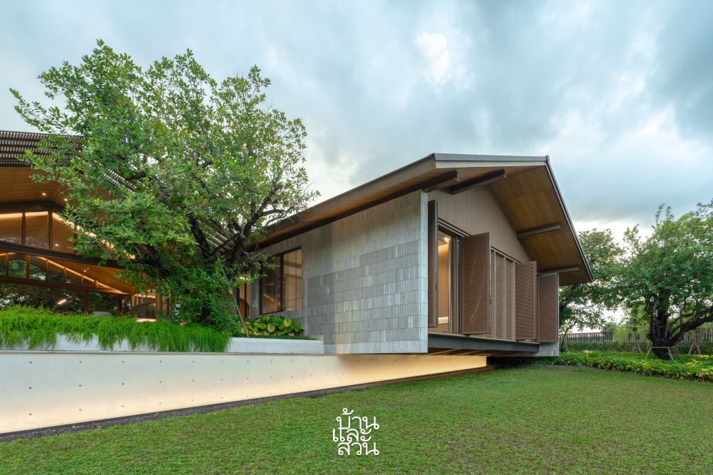 เรือนอีสานสมัยใหม่