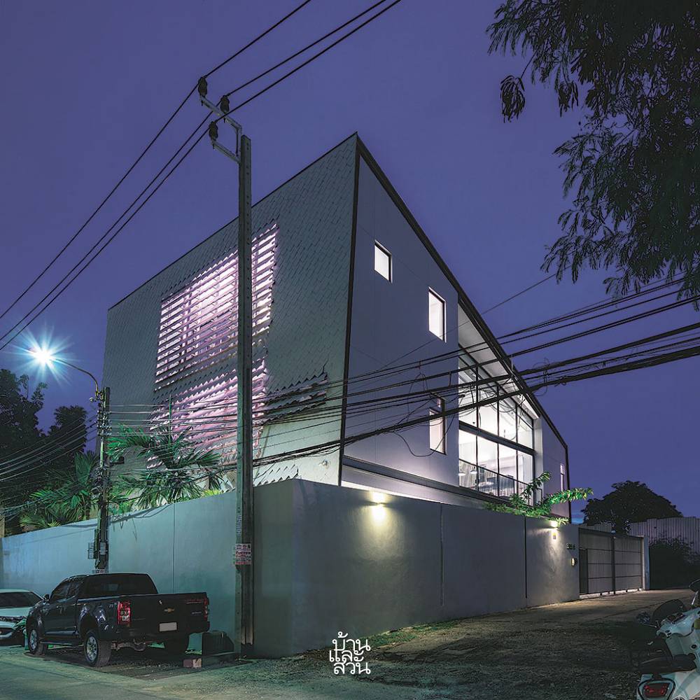 Strange‑Shaped Frame Houses Designed to Keep You Cool Inside and Out